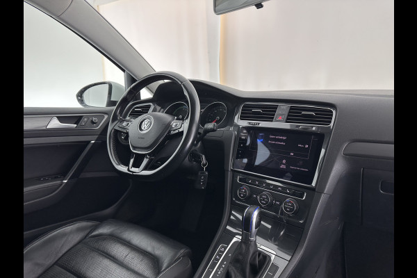 Volkswagen e-Golf (SOH-86%) Aut. *HEAT-PUMP | LUXURY-LEATHER | FULL-LED | NAVI-FULLMAP | CAMERA | HEATED-SPORTSEATS | ECC | CCS-FASTLOADER | PDC | CARPLAY | CRUISE | 16''ALU*