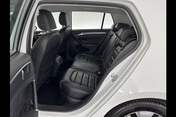 Volkswagen e-Golf (SOH-86%) Aut. *HEAT-PUMP | LUXURY-LEATHER | FULL-LED | NAVI-FULLMAP | CAMERA | HEATED-SPORTSEATS | ECC | CCS-FASTLOADER | PDC | CARPLAY | CRUISE | 16''ALU*