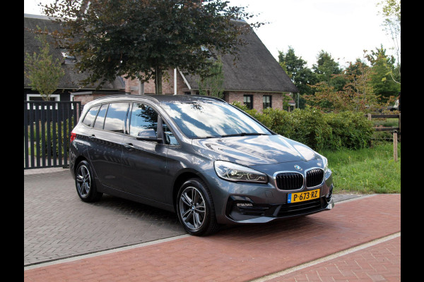 BMW 2 Serie Gran Tourer 216i 7p. High Executive | Head-up display | Trekhaak | Cruise Control | Parkeersensoren |