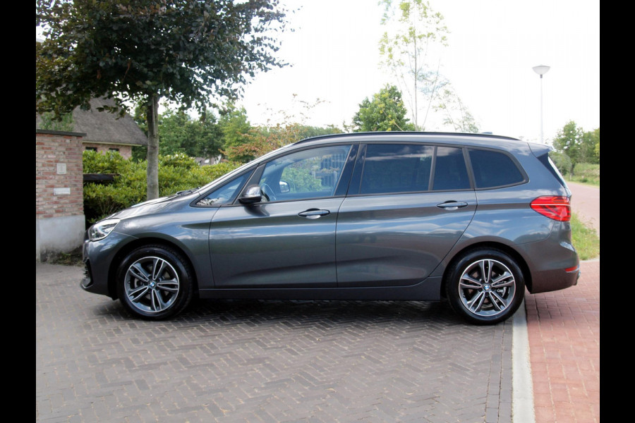 BMW 2 Serie Gran Tourer 216i 7p. High Executive | Head-up display | Trekhaak | Cruise Control | Parkeersensoren |