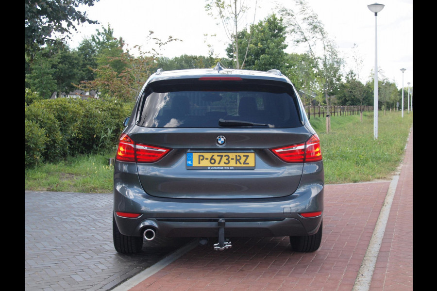 BMW 2 Serie Gran Tourer 216i 7p. High Executive | Head-up display | Trekhaak | Cruise Control | Parkeersensoren |