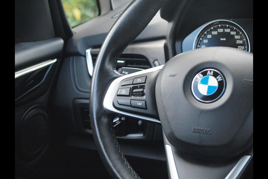 BMW 2 Serie Gran Tourer 216i 7p. High Executive | Head-up display | Trekhaak | Cruise Control | Parkeersensoren |
