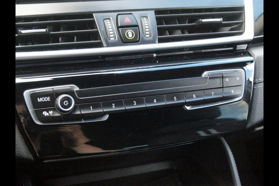 BMW 2 Serie Gran Tourer 216i 7p. High Executive | Head-up display | Trekhaak | Cruise Control | Parkeersensoren |