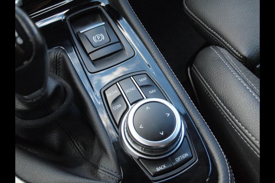 BMW 2 Serie Gran Tourer 216i 7p. High Executive | Head-up display | Trekhaak | Cruise Control | Parkeersensoren |