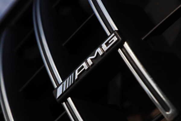 Mercedes-Benz GLC AMG 63 S 4MATIC+ / CARBON KERAMISCH / MEMORY / BRUMSTER / KEYLESS / PANO / AUTOPILOT / LUCHTVERING