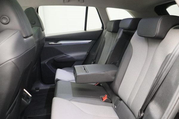 Škoda ENYAQ iV 80 GROTE ACCU Pano/dak Apple/Carplay Camera Origineel NL