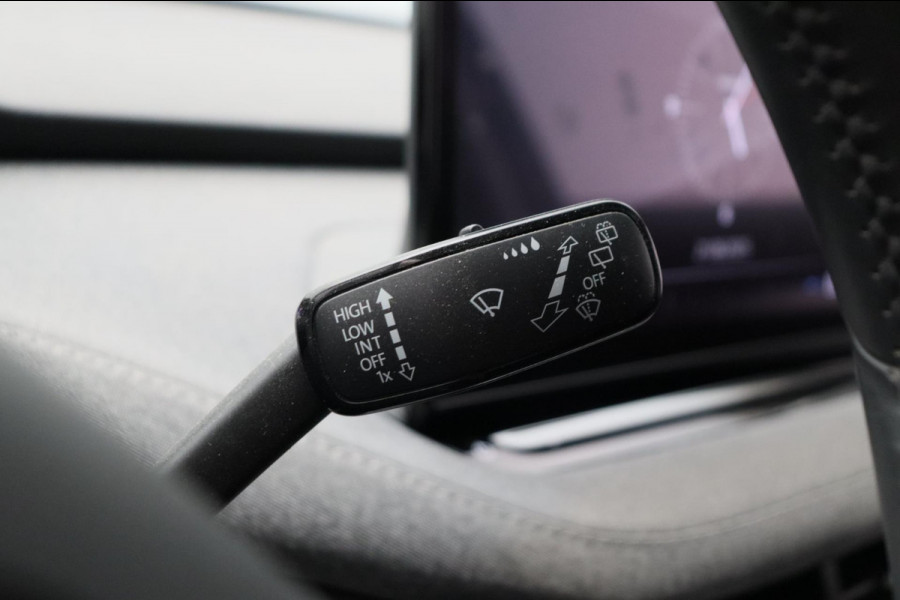 Škoda ENYAQ iV 80 GROTE ACCU Pano/dak Apple/Carplay Camera Origineel NL