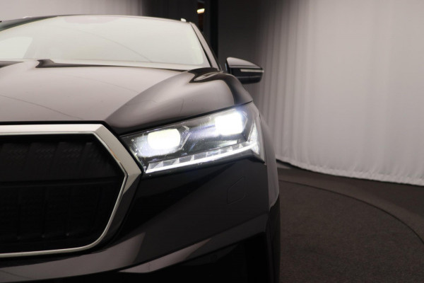 Škoda ENYAQ iV 80 GROTE ACCU Pano/dak Apple/Carplay Camera Origineel NL