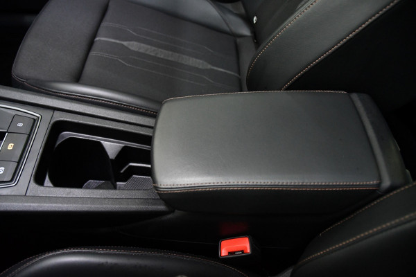 CUPRA Formentor 2.0 TSI 4DRIVE Pano/Keyless/Cam