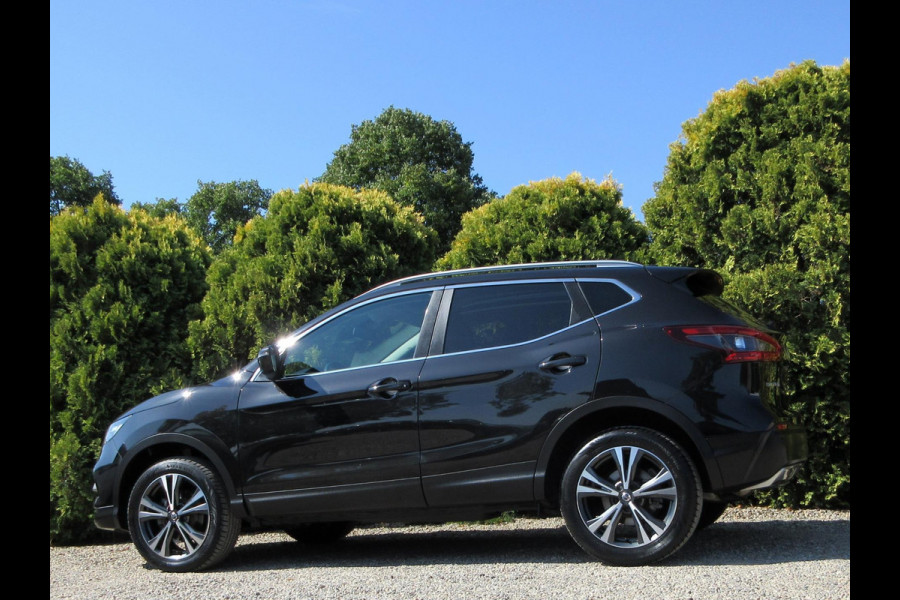 Nissan QASHQAI 1.2 N-Connecta*Navi*Camera*Pano.dak*