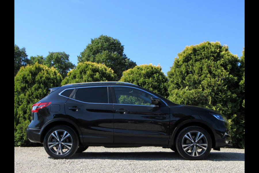 Nissan QASHQAI 1.2 N-Connecta*Navi*Camera*Pano.dak*