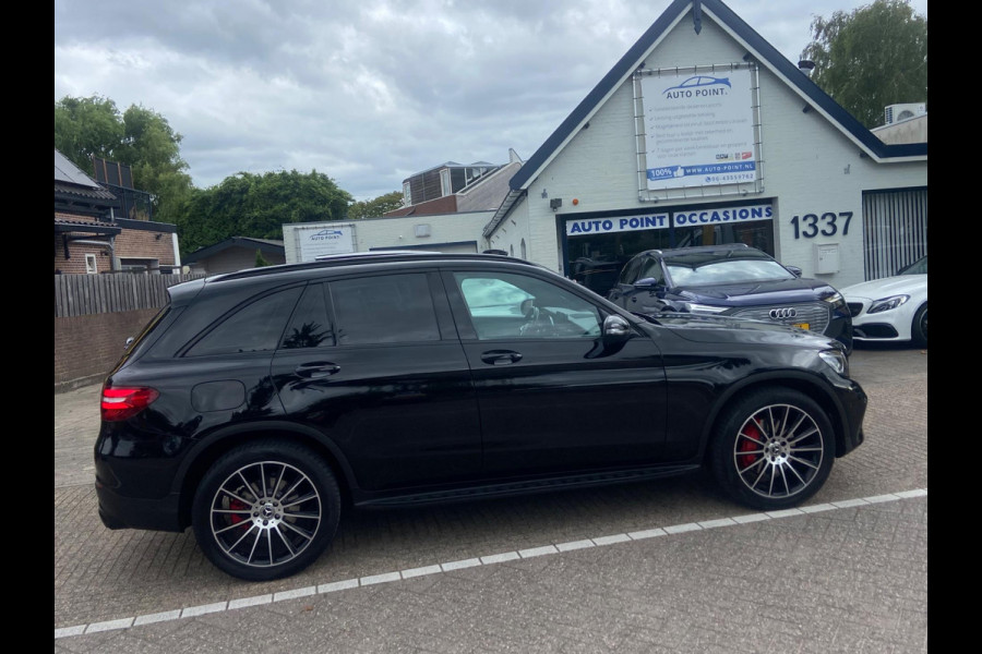 Mercedes-Benz GLC 250 4X4/AMG-NIGHT-PAKKET/PANO/SFEER/CAMERA/LANE