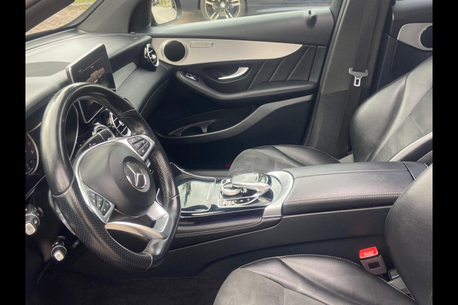 Mercedes-Benz GLC 250 4X4/AMG-NIGHT-PAKKET/PANO/SFEER/CAMERA/LANE