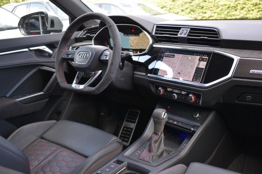 Audi Q3 Sportback TFSI RS RSQ3 Pano Lane 360C Sonos Elek.st Leder