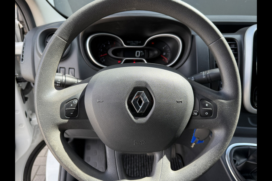 Renault Trafic 2.0 dCi 145PK EURO 6 T29 L2H1 Comfort AUTOMAAT/trekhaak/cruise control/ carplay