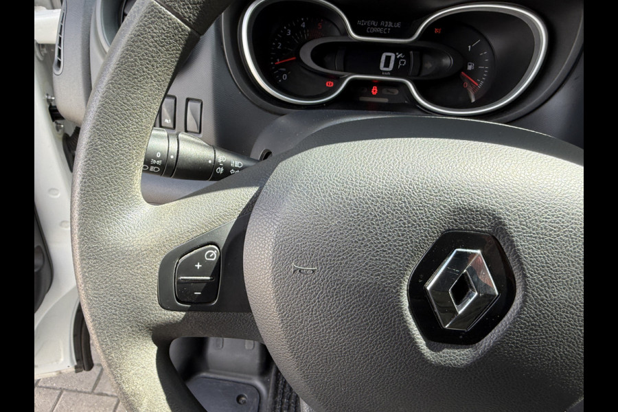 Renault Trafic 2.0 dCi 145PK EURO 6 T29 L2H1 Comfort AUTOMAAT/trekhaak/cruise control/ carplay