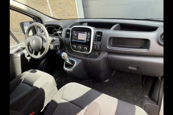 Renault Trafic 2.0 dCi 145PK EURO 6 T29 L2H1 Comfort AUTOMAAT/trekhaak/cruise control/ carplay