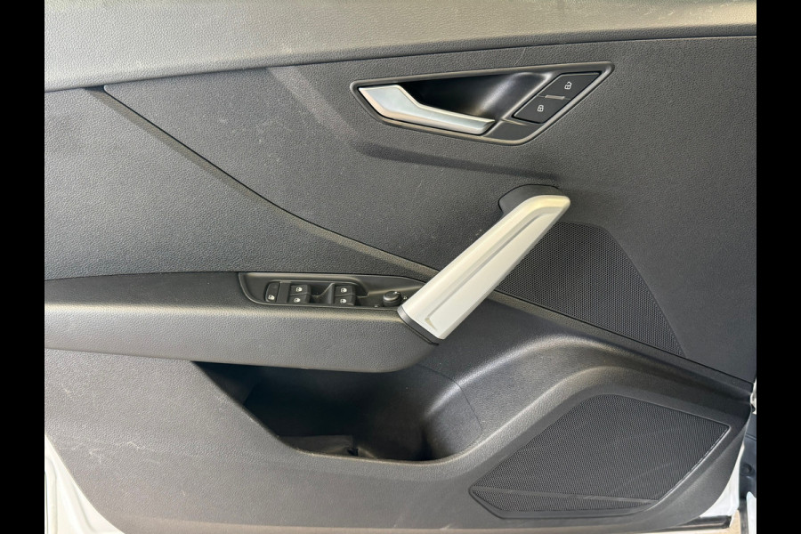 Audi Q2 35 TFSI S Edition AIRCO NAVIGATIE PDC STOELVERWARMING START/STOP BLUETOOTH