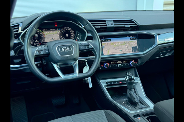 Audi Q3 Sportback 45 TFSI e S Edition Pano/Ambiance/Matrix