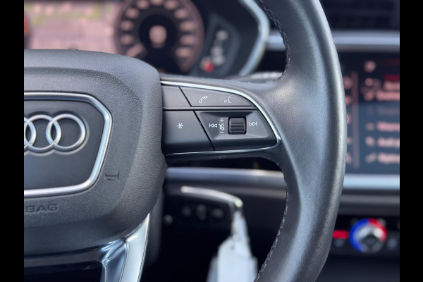 Audi Q3 Sportback 45 TFSI e S Edition Pano/Ambiance/Matrix