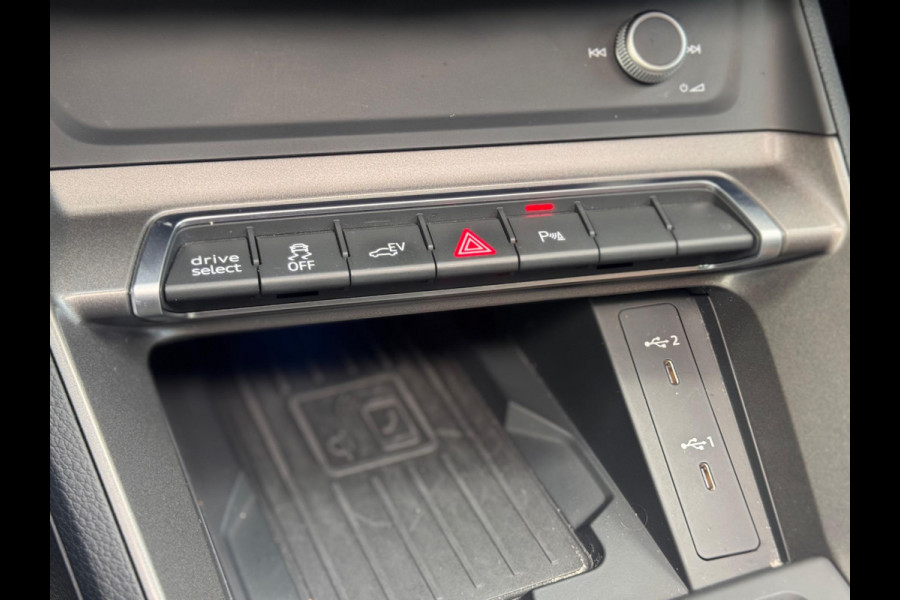 Audi Q3 Sportback 45 TFSI e S Edition Pano/360/Matrix/Ambiance