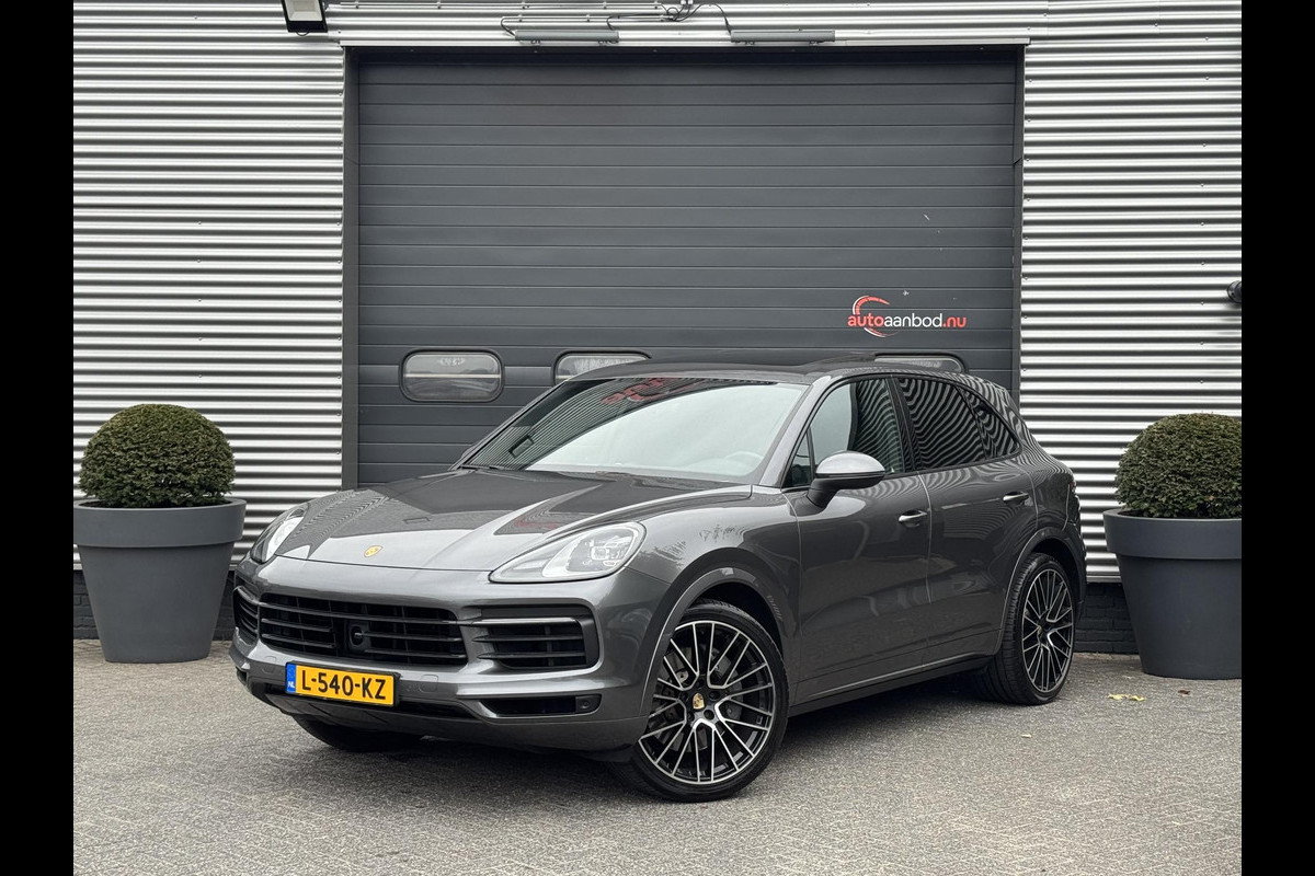 Porsche Cayenne 2.9 S 441 PK | Sport Chrono | Panoramadak | Camera | 22 Inch Lichtmetalen Velgen | Sport Uitlaat | Porsche Cayenne 2.9 S 441 PK | Sport Chrono | Panoramadak | Camera | 22 Inch Lichtmetalen Velgen | Sport Uitlaat |