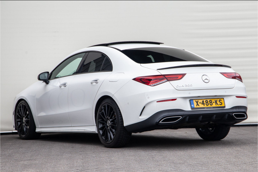 Mercedes-Benz CLA-Klasse 200 AMG Nightpakket, Pano, Widescreen, Sfeerverlichting, Camera, 2019 BTW