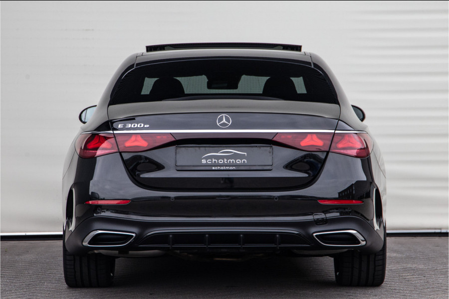Mercedes-Benz E-Klasse 300 e AMG Nightpakket, Panorama, Distronic, Carplay, 20" Hybrid