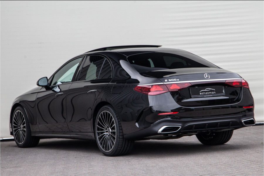 Mercedes-Benz E-Klasse 300 e AMG Nightpakket, Panorama, Distronic, Carplay, 20" Hybrid