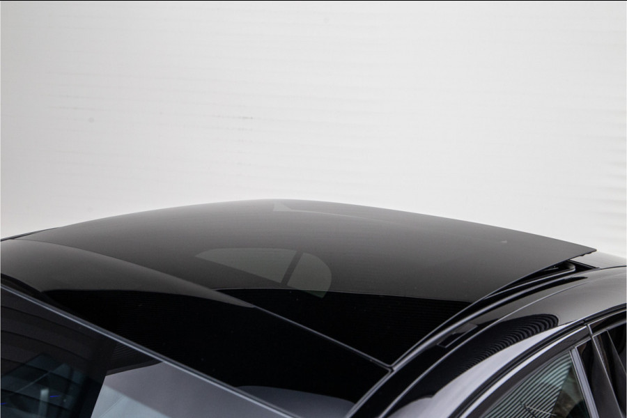 Mercedes-Benz E-Klasse 300 e AMG Nightpakket, Panorama, Distronic, Carplay, 20" Hybrid