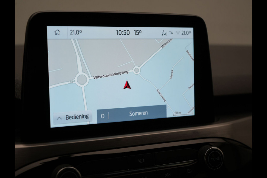 Ford Kuga 2.5 Titanium Plug in Hybride 225pk Dealer O.H PHEV | Trekhaak Af Fabriek | Head up |  Adaptive cruise | Keyless | Park assist | Sportstoelen Verwarmd | Apple Carplay | Navigatie | Virtual | DAB |