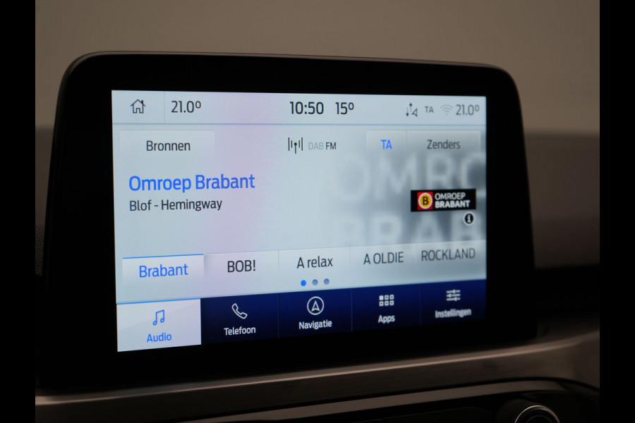 Ford Kuga 2.5 Titanium Plug in Hybride 225pk Dealer O.H PHEV | Trekhaak Af Fabriek | Head up |  Adaptive cruise | Keyless | Park assist | Sportstoelen Verwarmd | Apple Carplay | Navigatie | Virtual | DAB |