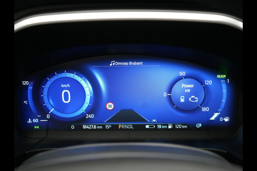 Ford Kuga 2.5 Titanium Plug in Hybride 225pk Dealer O.H PHEV | Trekhaak Af Fabriek | Head up |  Adaptive cruise | Keyless | Park assist | Sportstoelen Verwarmd | Apple Carplay | Navigatie | Virtual | DAB |