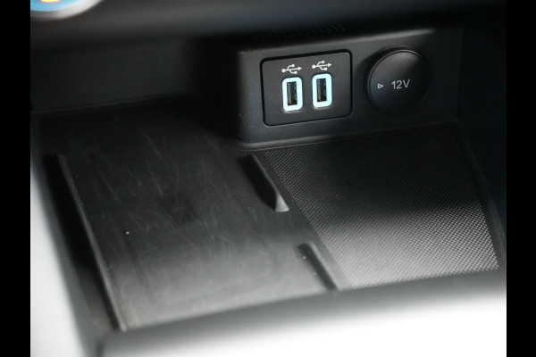 Ford Kuga 2.5 Titanium Plug in Hybride 225pk Dealer O.H PHEV | Trekhaak Af Fabriek | Head up |  Adaptive cruise | Keyless | Park assist | Sportstoelen Verwarmd | Apple Carplay | Navigatie | Virtual | DAB |