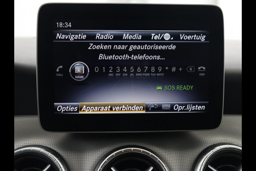 Mercedes-Benz CLA-Klasse 180 Business Edition | Stoelverwarming | Camera | Full LED | Navigatie | Park Assist | Half leder | Airco | Cruise control