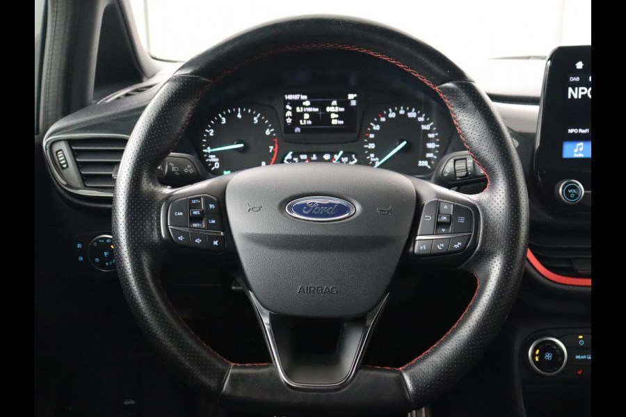 Ford Fiesta 1.0 EcoBoost ST-Line | Stoel & stuurverwarming | B&O Sound | Trekhaak | Carplay | Navigatie | Parkeerhulp | Cruise control | Airco | Bluetooth