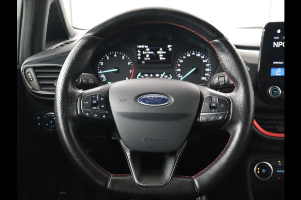 Ford Fiesta 1.0 EcoBoost ST-Line | Stoel & stuurverwarming | B&O Sound | Trekhaak | Carplay | Navigatie | Parkeerhulp | Cruise control | Airco | Bluetooth