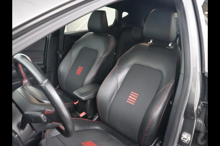 Ford Fiesta 1.0 EcoBoost ST-Line | Stoel & stuurverwarming | B&O Sound | Trekhaak | Carplay | Navigatie | Parkeerhulp | Cruise control | Airco | Bluetooth