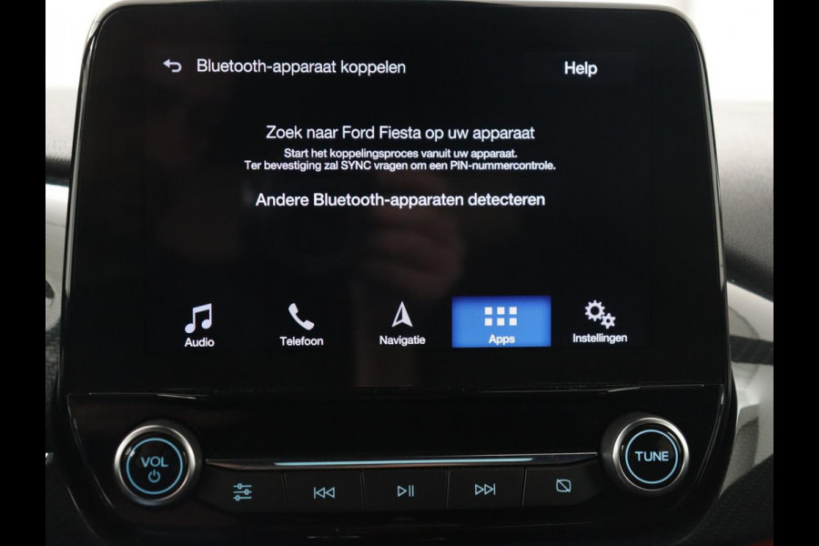 Ford Fiesta 1.0 EcoBoost ST-Line | Stoel & stuurverwarming | B&O Sound | Trekhaak | Carplay | Navigatie | Parkeerhulp | Cruise control | Airco | Bluetooth