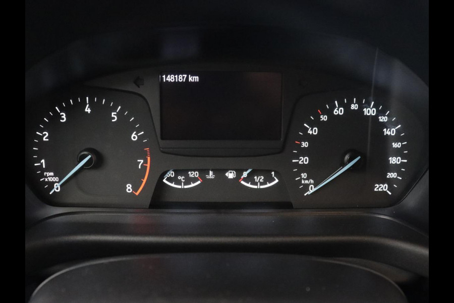 Ford Fiesta 1.0 EcoBoost ST-Line | Stoel & stuurverwarming | B&O Sound | Trekhaak | Carplay | Navigatie | Parkeerhulp | Cruise control | Airco | Bluetooth