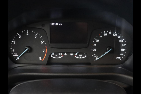 Ford Fiesta 1.0 EcoBoost ST-Line | Stoel & stuurverwarming | B&O Sound | Trekhaak | Carplay | Navigatie | Parkeerhulp | Cruise control | Airco | Bluetooth