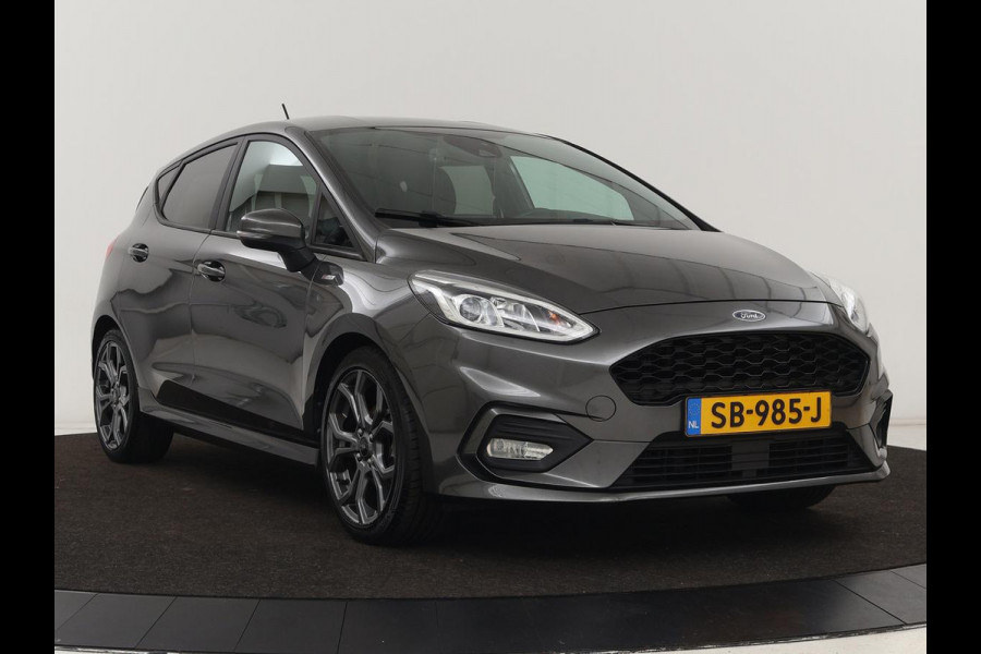 Ford Fiesta 1.0 EcoBoost ST-Line | Stoel & stuurverwarming | B&O Sound | Trekhaak | Carplay | Navigatie | Parkeerhulp | Cruise control | Airco | Bluetooth