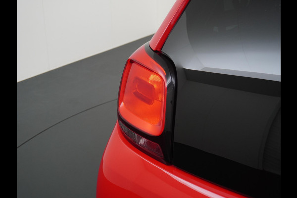 Citroën C1 1.0 VTi Airscape Feel super nette auto! | RIJKLAARPRIJS incl. 12mnd BOVAG Citroën C1 1.0 VTi Airscape Feel super nette auto! | RIJKLAARPRIJS incl. 12mnd BOVAG