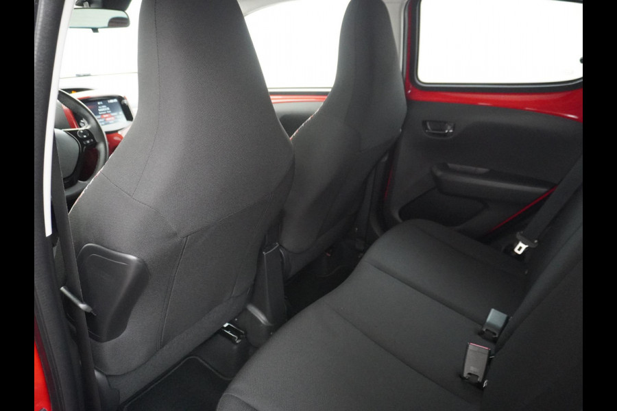 Citroën C1 1.0 VTi Airscape Feel super nette auto! | RIJKLAARPRIJS incl. 12mnd BOVAG Citroën C1 1.0 VTi Airscape Feel super nette auto! | RIJKLAARPRIJS incl. 12mnd BOVAG