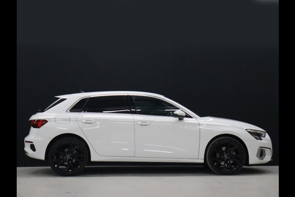 Audi A3 Sportback 30 TFSI Sport [CRUISE CONTROL, APPLE CARPLAY, PARKEERSENSOREN, SPORTSTOELEN, NAVIGATIE, NIEUWSTAAT]