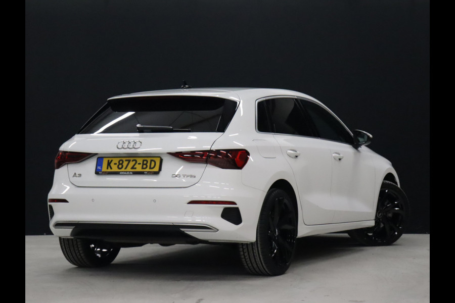 Audi A3 Sportback 30 TFSI Sport [CRUISE CONTROL, APPLE CARPLAY, PARKEERSENSOREN, SPORTSTOELEN, NAVIGATIE, NIEUWSTAAT]