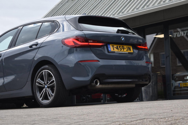 BMW 1-serie 116i Sport line | CAMERA | APPLE CARPLAY | ANDROID AUTO | NAP | DEALER ONDERHOUDEN