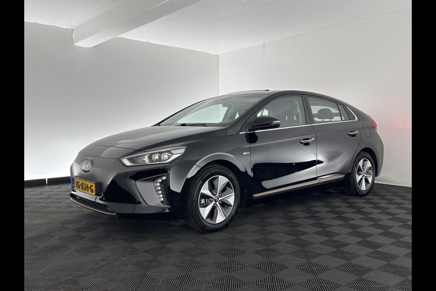 Hyundai IONIQ Premium EV (SOH-100%) (INCL-BTW) *PANO | FULL-LEATHER | INFINITY-AUDIO | FULL-LED | KEYLESS | NAVI-FULLMAP |  ADAPTIVE-CRUISE |  DAB | CAMERA | MEMORY-PACK | DIGI-COCKPIT | CCS-FASTLOADER | LANE-ASSIST...