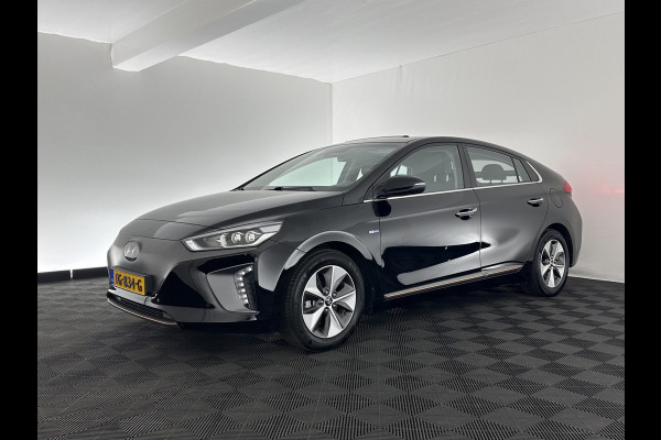 Hyundai IONIQ Premium EV (SOH-100%) (INCL-BTW) *PANO | FULL-LEATHER | INFINITY-AUDIO | FULL-LED | KEYLESS | NAVI-FULLMAP |  ADAPTIVE-CRUISE |  DAB | CAMERA | MEMORY-PACK | DIGI-COCKPIT | CCS-FASTLOADER | LANE-ASSIST...