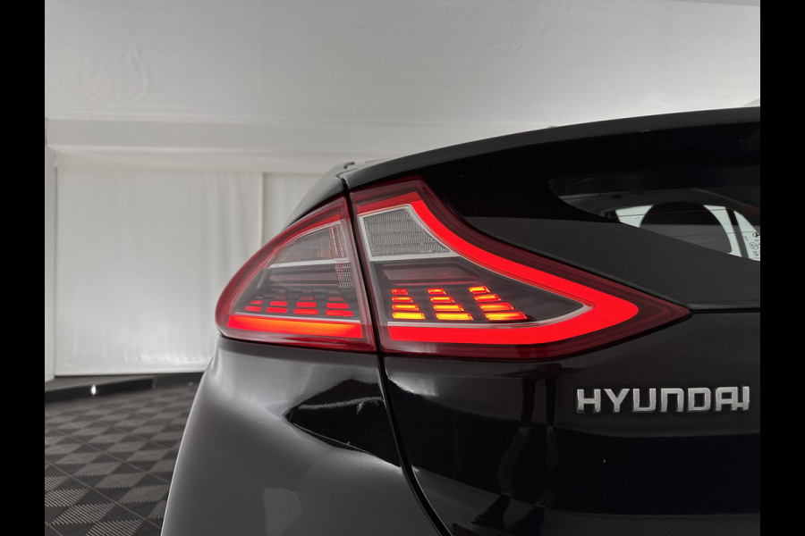 Hyundai IONIQ Premium EV (SOH-100%) (INCL-BTW) *PANO | FULL-LEATHER | INFINITY-AUDIO | FULL-LED | KEYLESS | NAVI-FULLMAP |  ADAPTIVE-CRUISE |  DAB | CAMERA | MEMORY-PACK | DIGI-COCKPIT | CCS-FASTLOADER | LANE-ASSIST...